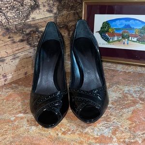 10 M all leather black Faconnable slip on pumps.